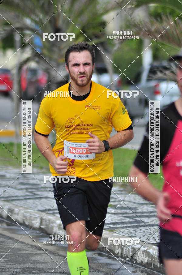 Buy your photos of the eventMeia Maratona Internacional de Peru�be on Fotop