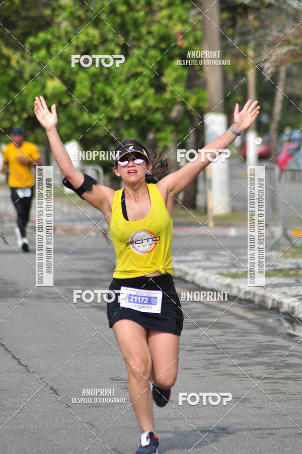 Buy your photos of the eventMeia Maratona Internacional de Peru�be on Fotop