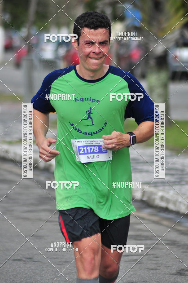 Buy your photos of the eventMeia Maratona Internacional de Peru�be on Fotop