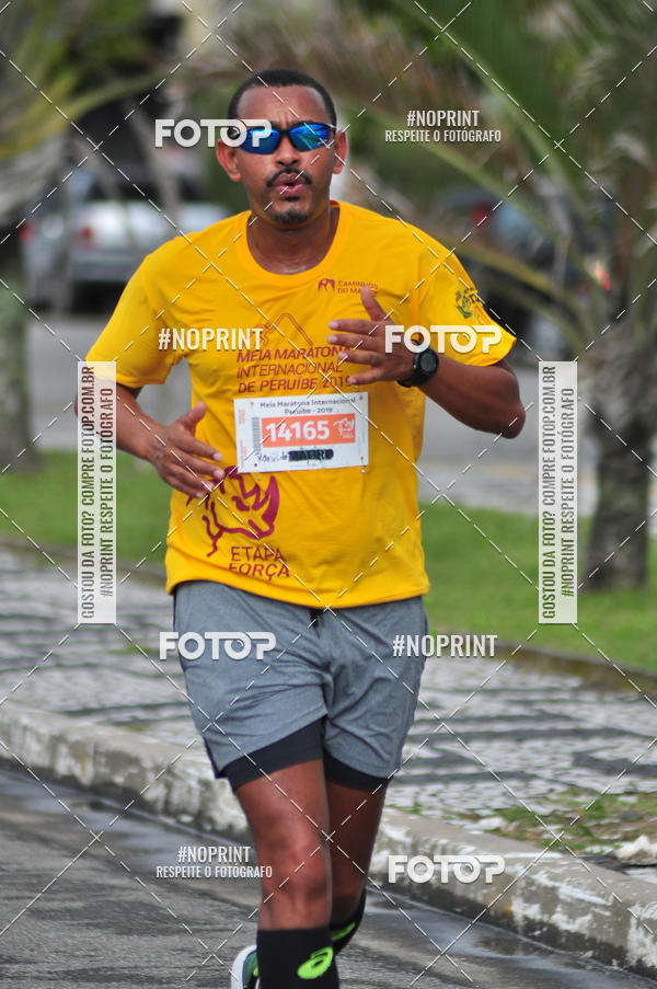 Buy your photos of the eventMeia Maratona Internacional de Peru�be on Fotop