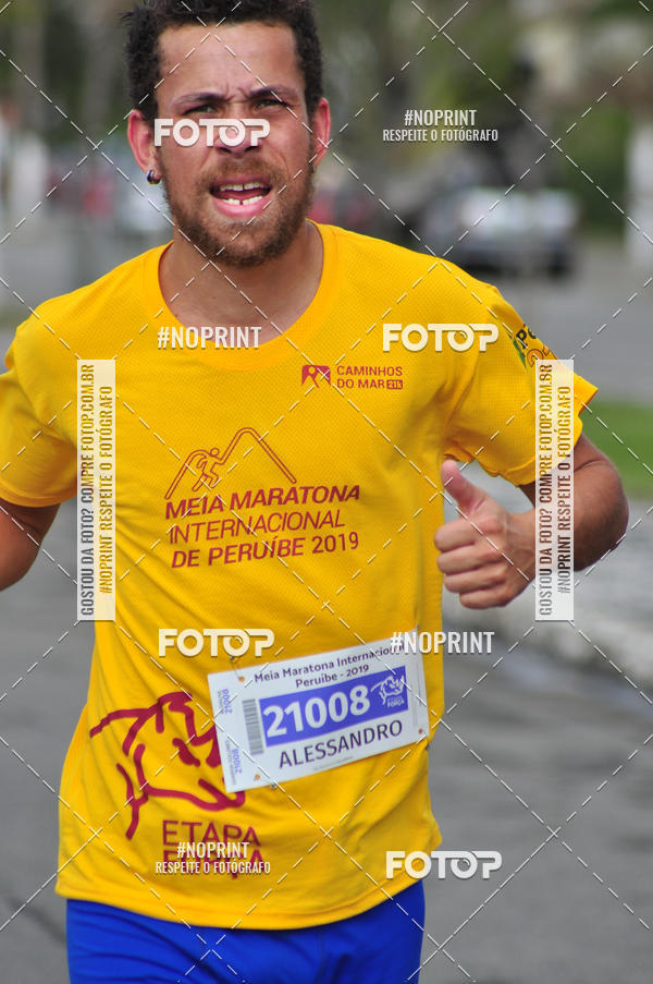 Buy your photos of the eventMeia Maratona Internacional de Peru�be on Fotop