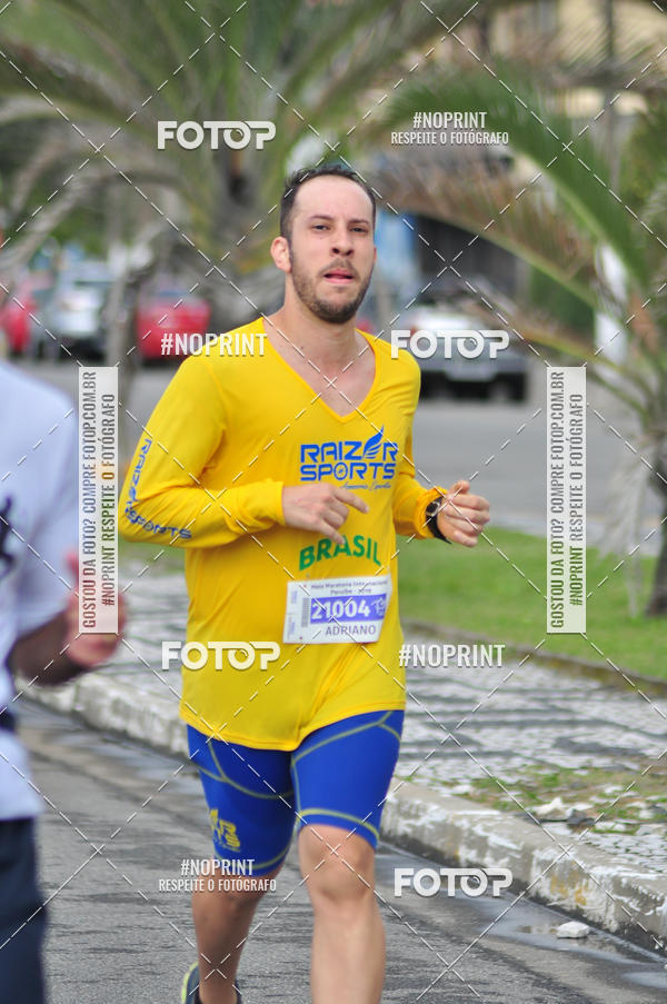 Buy your photos of the eventMeia Maratona Internacional de Peru�be on Fotop