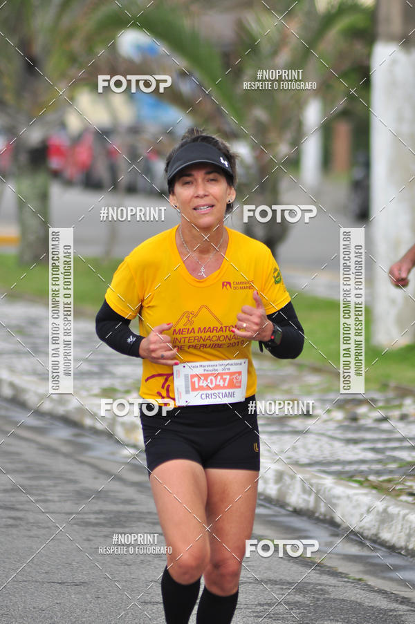 Buy your photos of the eventMeia Maratona Internacional de Peru�be on Fotop