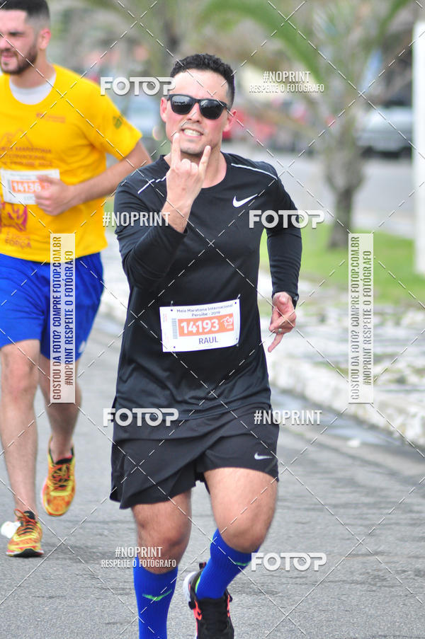 Buy your photos of the eventMeia Maratona Internacional de Peru�be on Fotop