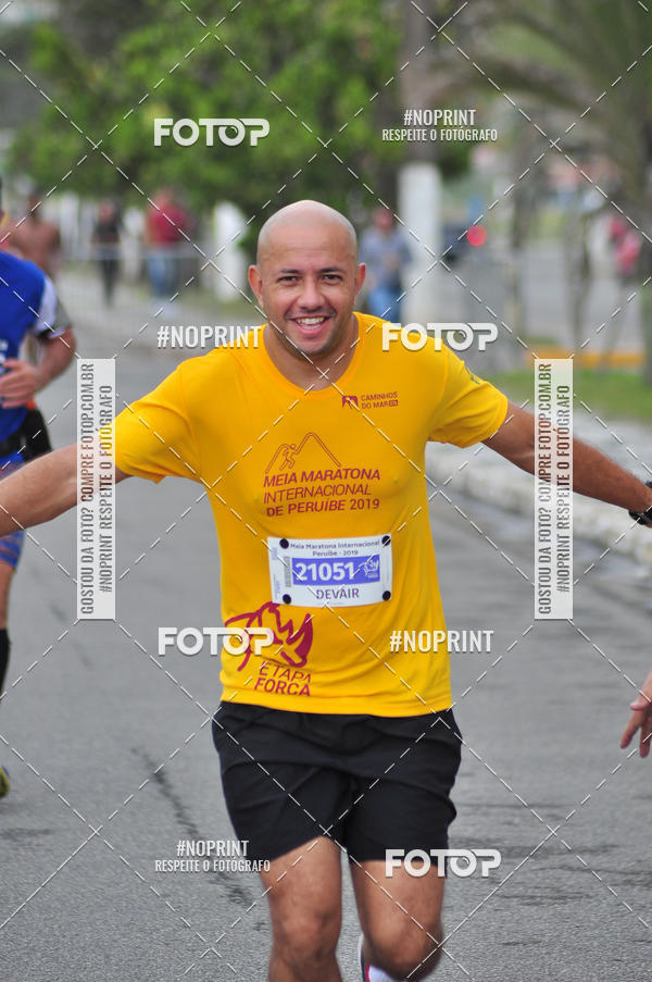 Buy your photos of the eventMeia Maratona Internacional de Peru�be on Fotop
