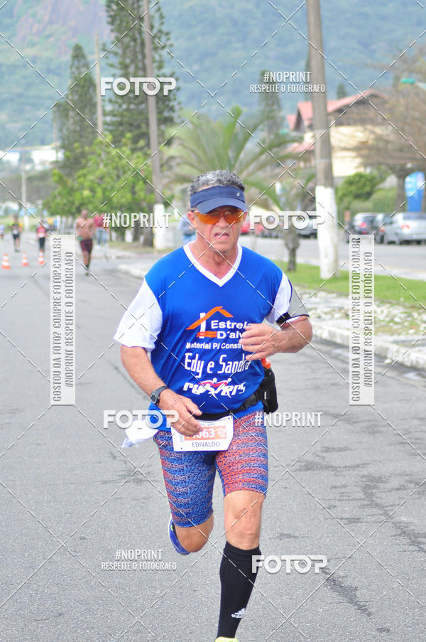 Buy your photos of the eventMeia Maratona Internacional de Peru�be on Fotop