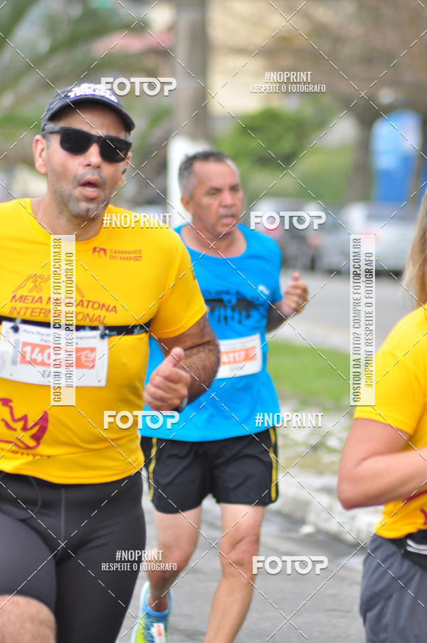 Buy your photos of the eventMeia Maratona Internacional de Peru�be on Fotop