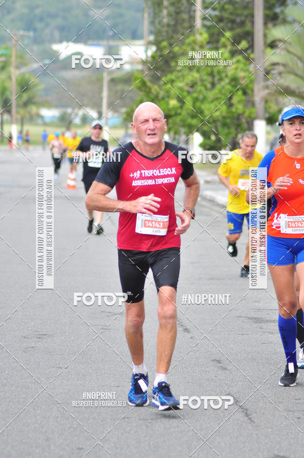 Buy your photos of the eventMeia Maratona Internacional de Peru�be on Fotop