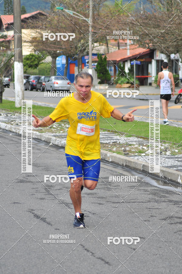 Buy your photos of the eventMeia Maratona Internacional de Peru�be on Fotop