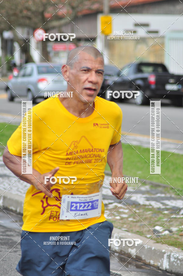 Buy your photos of the eventMeia Maratona Internacional de Peru�be on Fotop