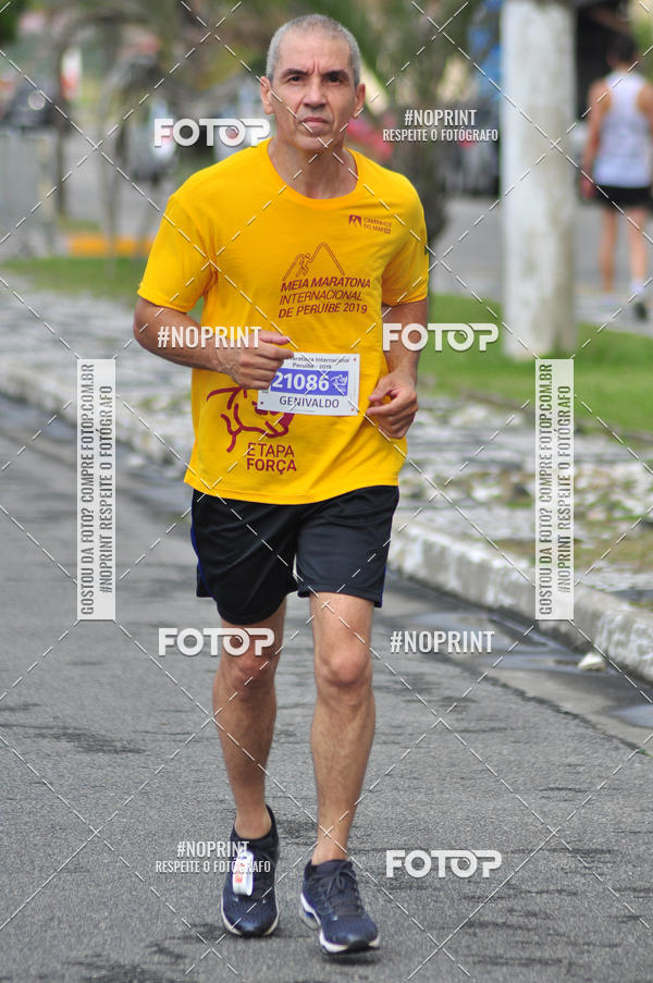 Buy your photos of the eventMeia Maratona Internacional de Peru�be on Fotop