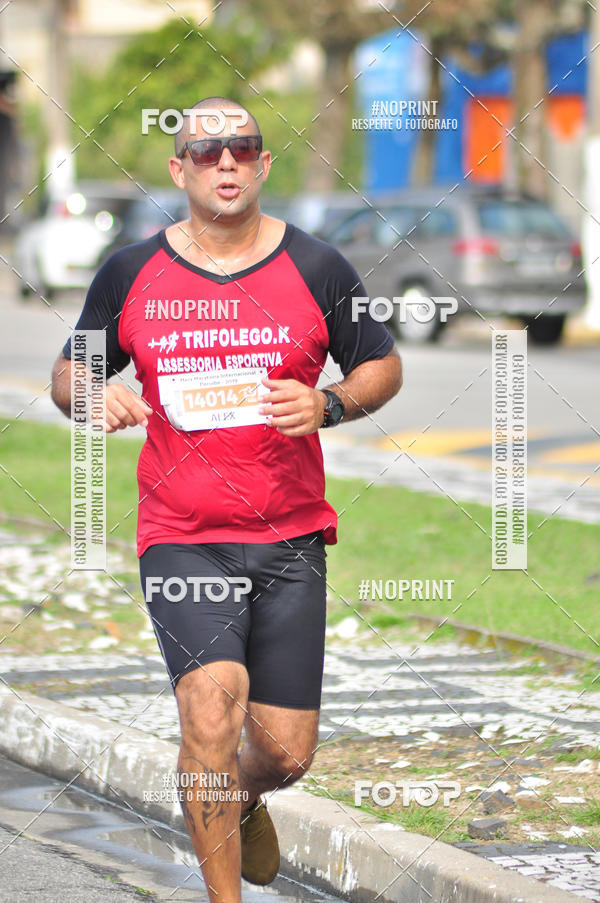 Buy your photos of the eventMeia Maratona Internacional de Peru�be on Fotop
