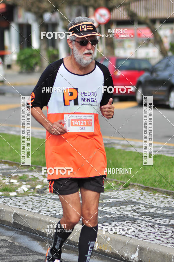 Buy your photos of the eventMeia Maratona Internacional de Peru�be on Fotop