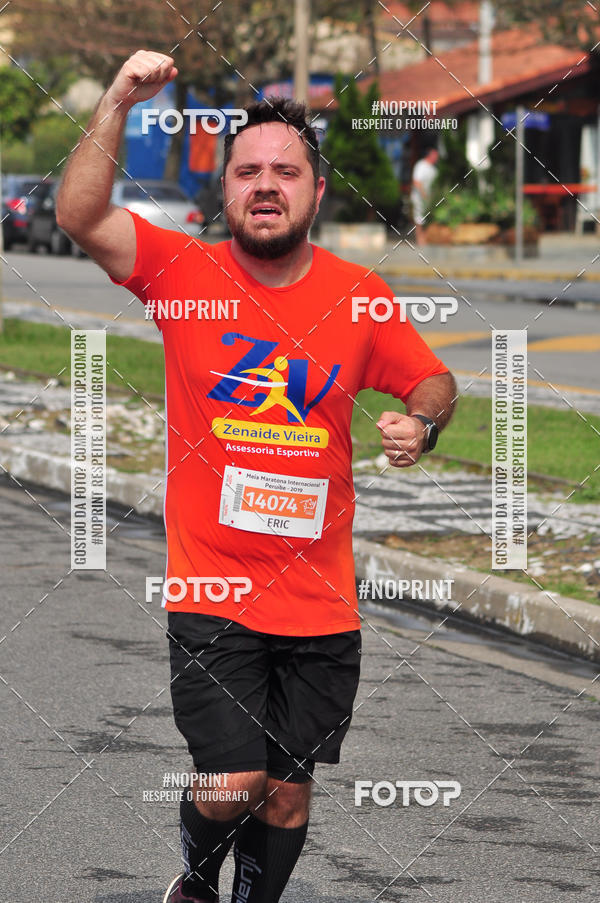 Buy your photos of the eventMeia Maratona Internacional de Peru�be on Fotop