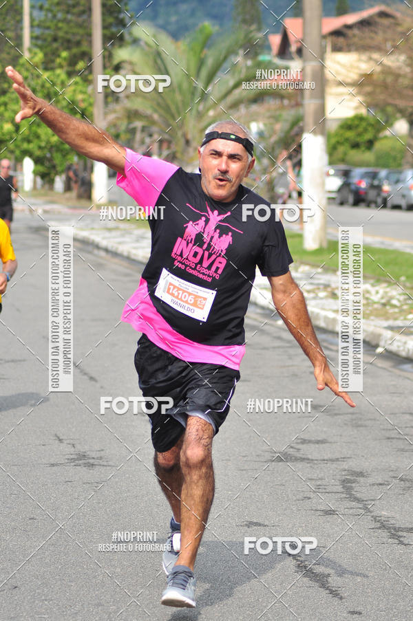 Buy your photos of the eventMeia Maratona Internacional de Peru�be on Fotop