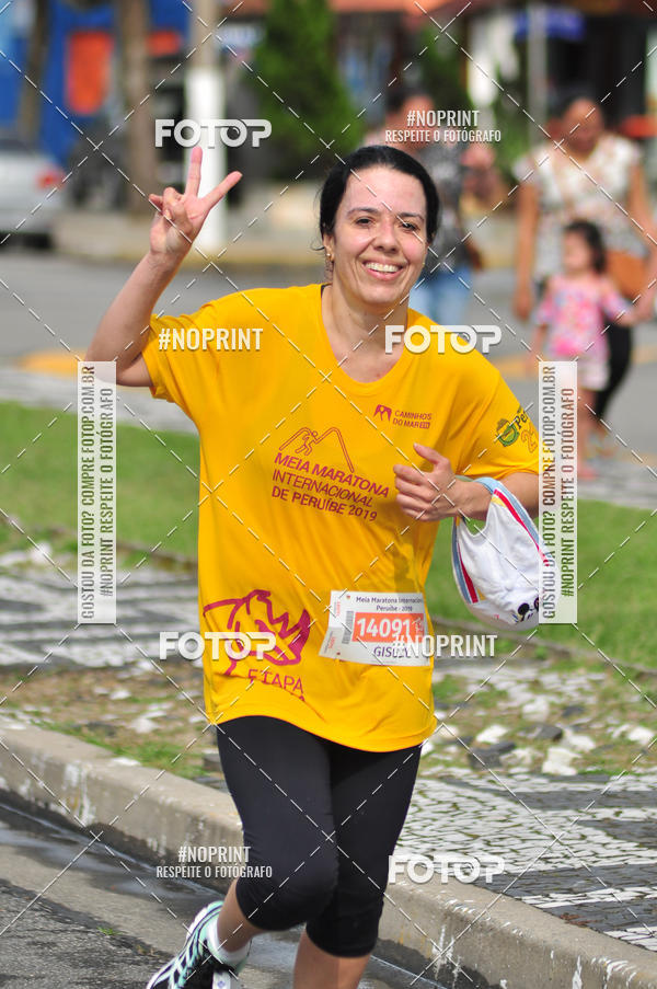 Buy your photos of the eventMeia Maratona Internacional de Peru�be on Fotop