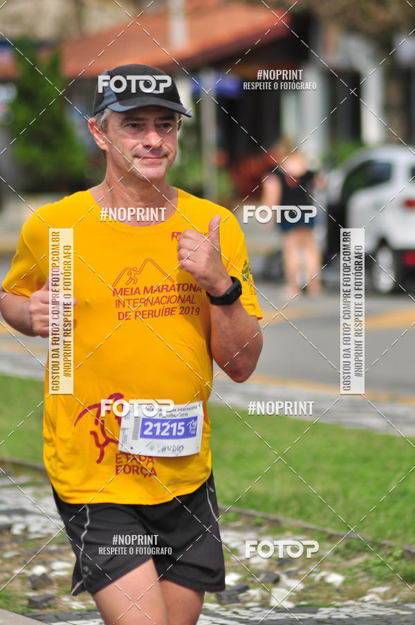 Buy your photos of the eventMeia Maratona Internacional de Peru�be on Fotop