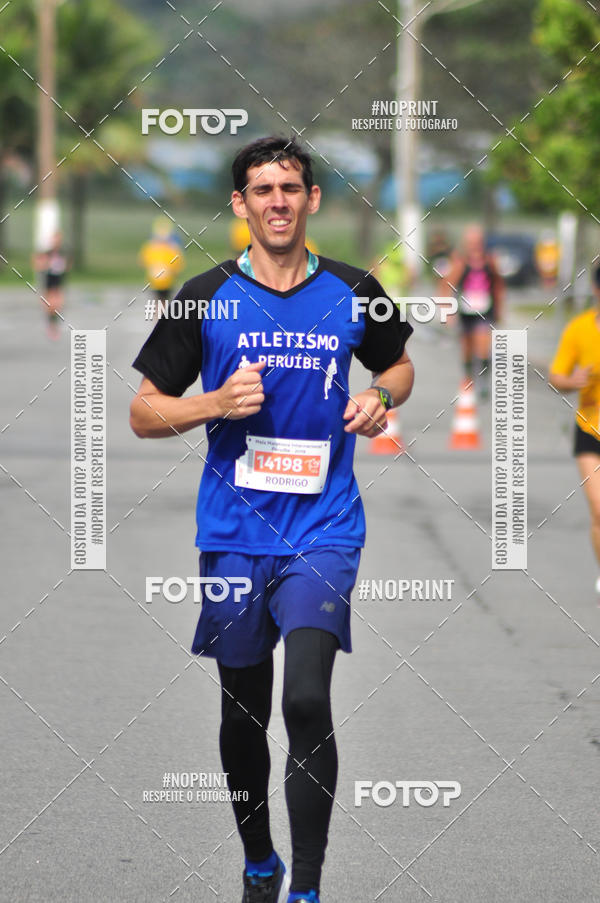 Buy your photos of the eventMeia Maratona Internacional de Peru�be on Fotop