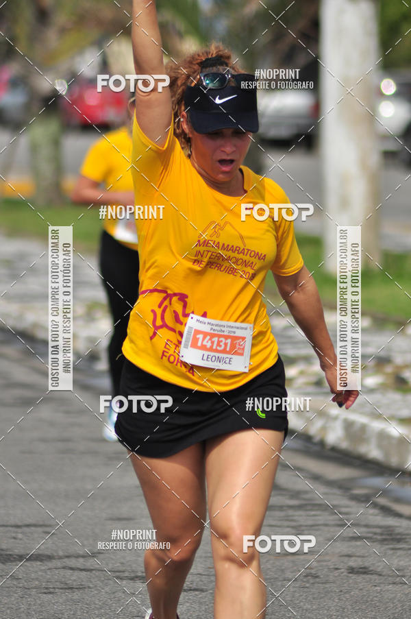 Buy your photos of the eventMeia Maratona Internacional de Peru�be on Fotop