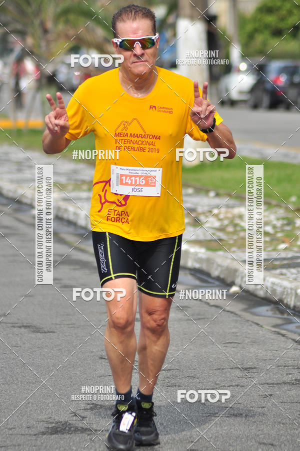 Buy your photos of the eventMeia Maratona Internacional de Peru�be on Fotop