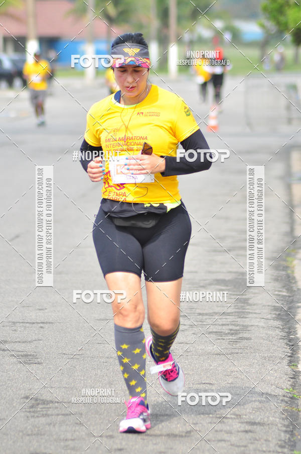 Buy your photos of the eventMeia Maratona Internacional de Peru�be on Fotop