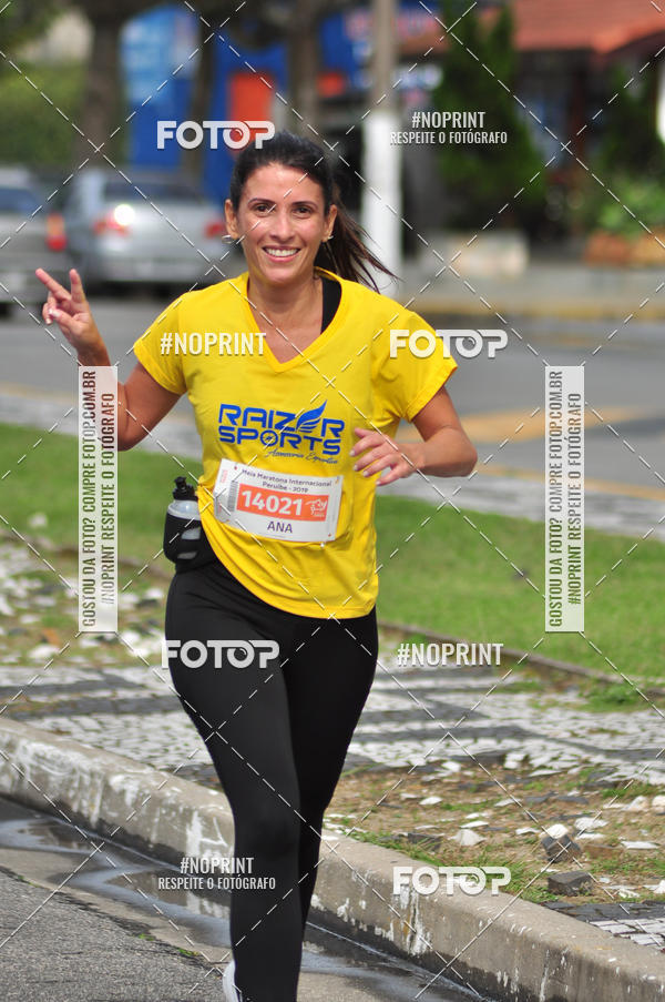 Buy your photos of the eventMeia Maratona Internacional de Peru�be on Fotop