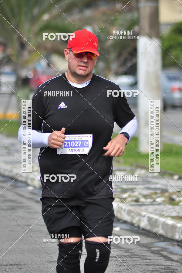 Buy your photos of the eventMeia Maratona Internacional de Peru�be on Fotop