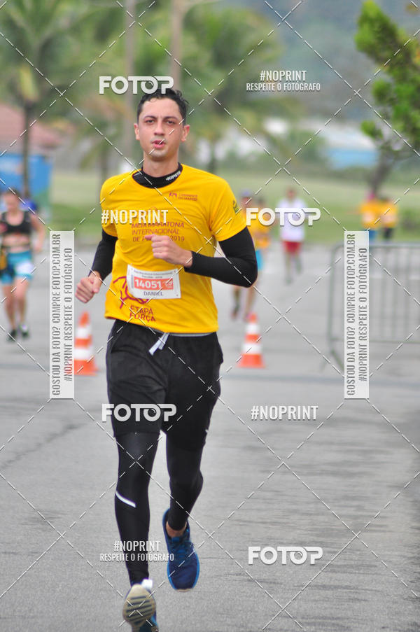 Buy your photos of the eventMeia Maratona Internacional de Peru�be on Fotop