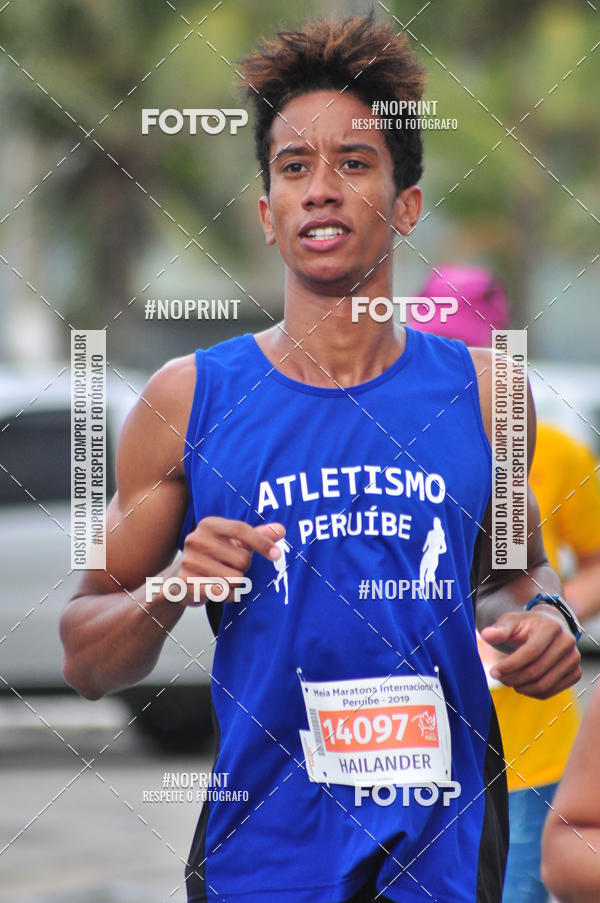 Buy your photos of the eventMeia Maratona Internacional de Peru�be on Fotop