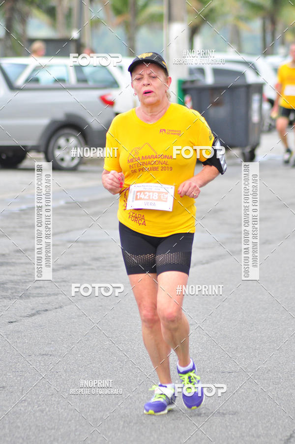 Buy your photos of the eventMeia Maratona Internacional de Peru�be on Fotop