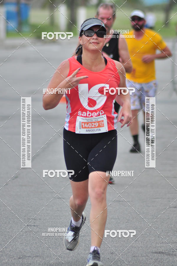 Buy your photos of the eventMeia Maratona Internacional de Peru�be on Fotop