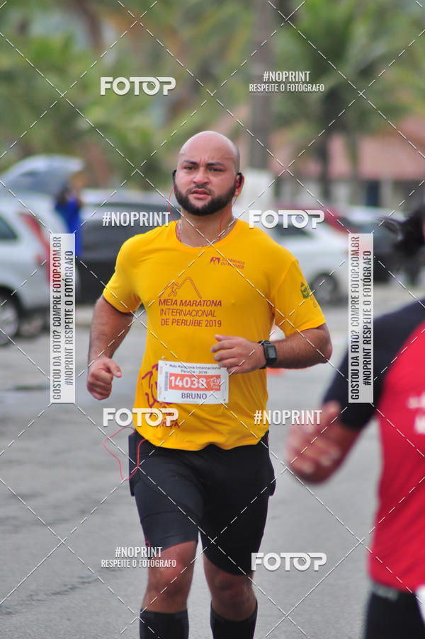 Buy your photos of the eventMeia Maratona Internacional de Peru�be on Fotop