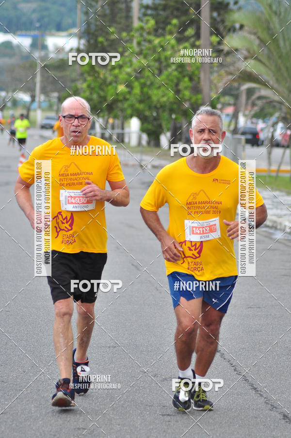 Buy your photos of the eventMeia Maratona Internacional de Peru�be on Fotop