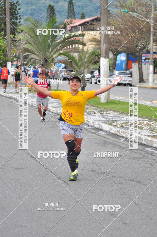 Buy your photos of the eventMeia Maratona Internacional de Peru�be on Fotop