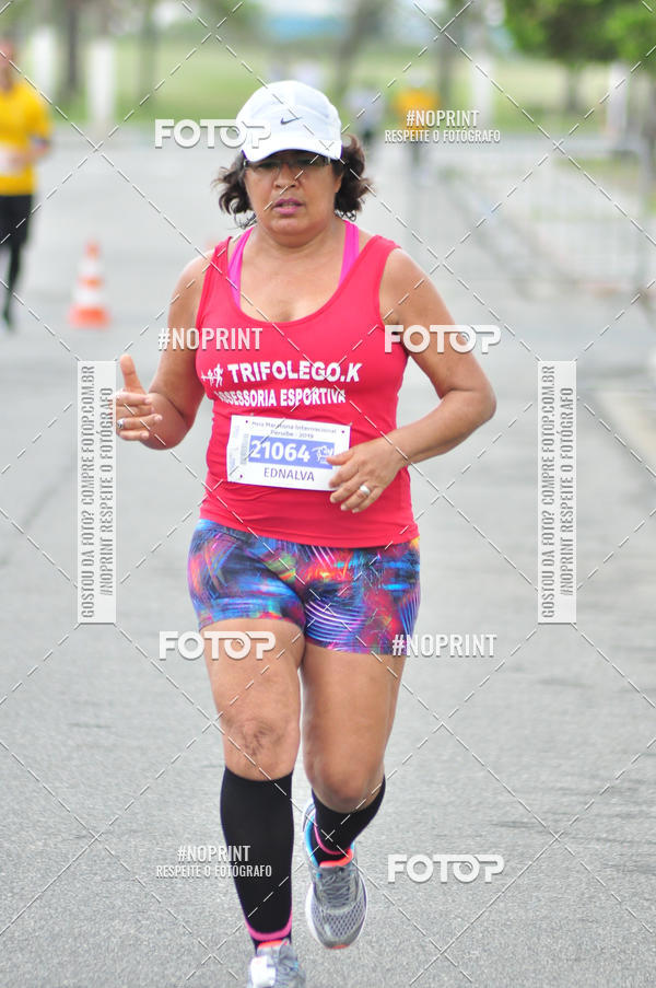 Buy your photos of the eventMeia Maratona Internacional de Peru�be on Fotop