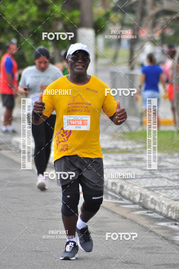 Buy your photos of the eventMeia Maratona Internacional de Peru�be on Fotop