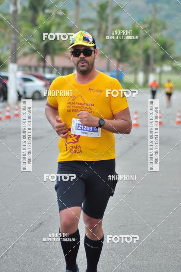 Buy your photos of the eventMeia Maratona Internacional de Peru�be on Fotop