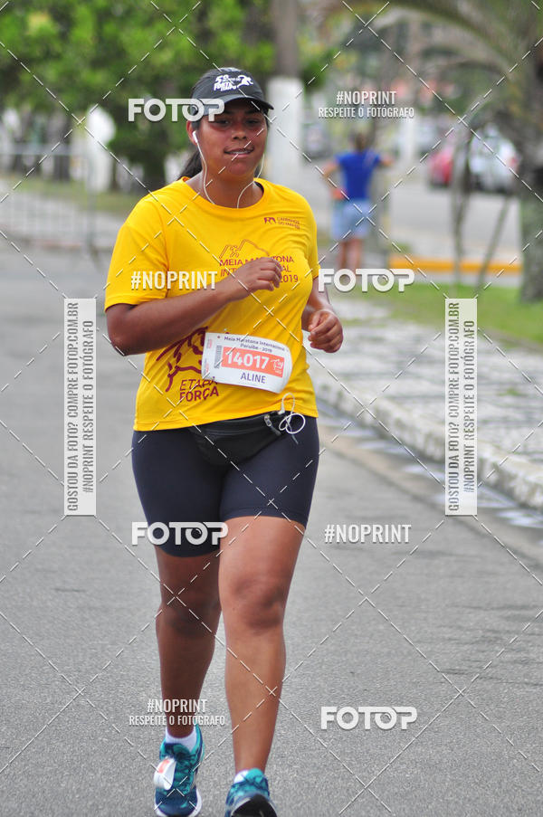 Buy your photos of the eventMeia Maratona Internacional de Peru�be on Fotop