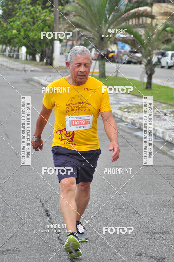 Buy your photos of the eventMeia Maratona Internacional de Peru�be on Fotop