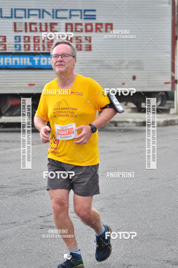 Buy your photos of the eventMeia Maratona Internacional de Peru�be on Fotop