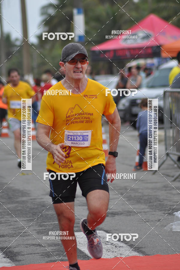 Buy your photos of the eventMeia Maratona Internacional de Peru�be on Fotop
