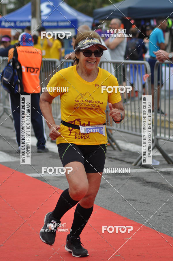 Buy your photos of the eventMeia Maratona Internacional de Peru�be on Fotop