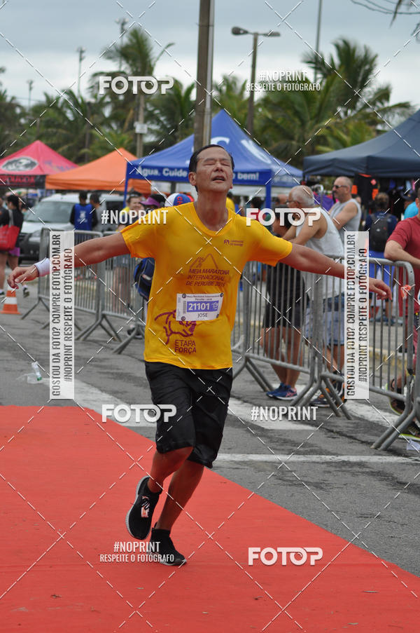 Buy your photos of the eventMeia Maratona Internacional de Peru�be on Fotop