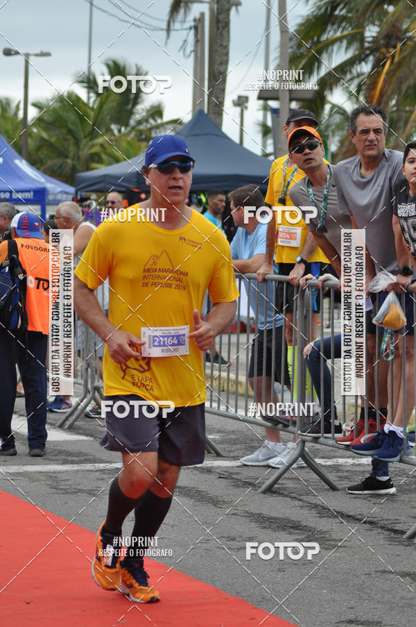 Buy your photos of the eventMeia Maratona Internacional de Peru�be on Fotop