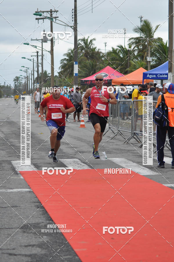 Buy your photos of the eventMeia Maratona Internacional de Peru�be on Fotop
