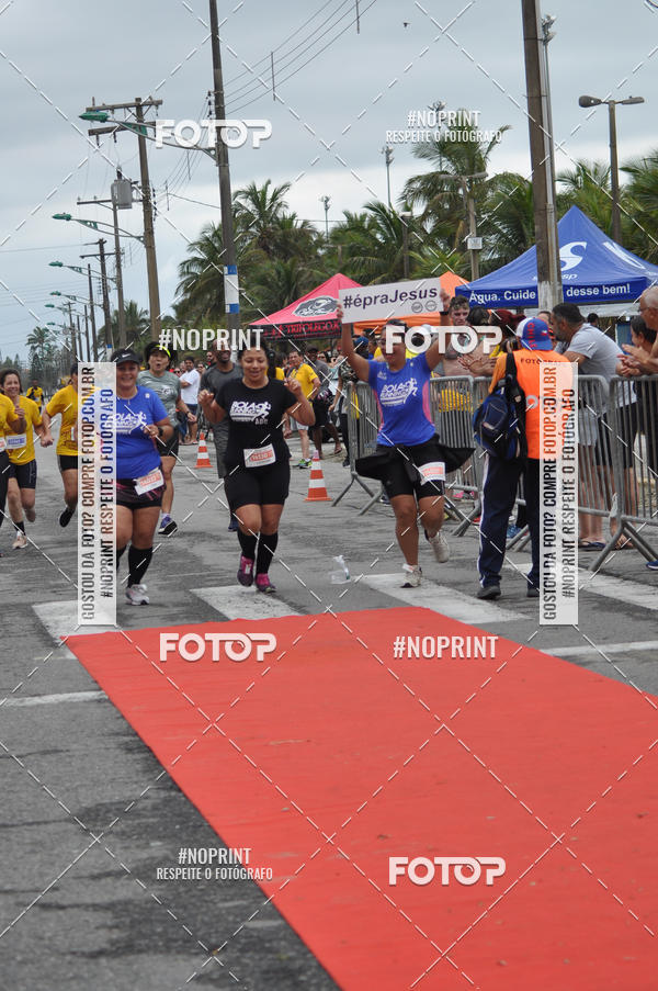 Buy your photos of the eventMeia Maratona Internacional de Peru�be on Fotop