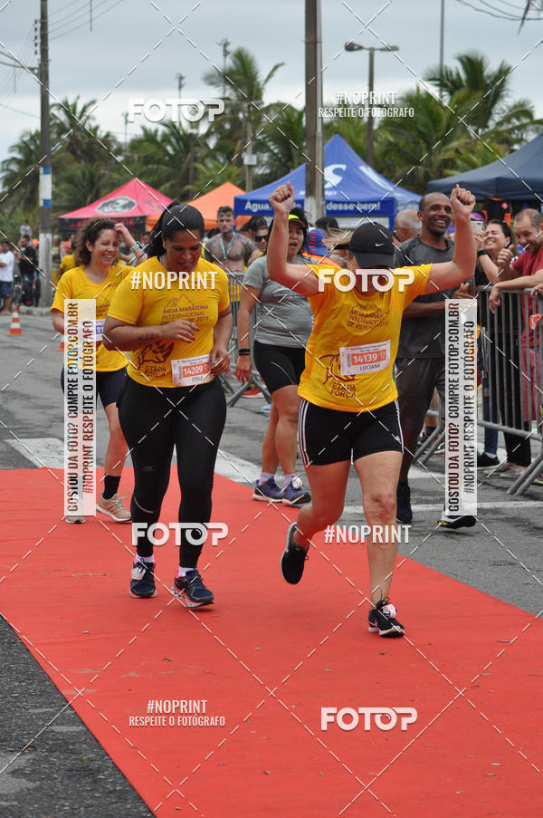 Buy your photos of the eventMeia Maratona Internacional de Peru�be on Fotop