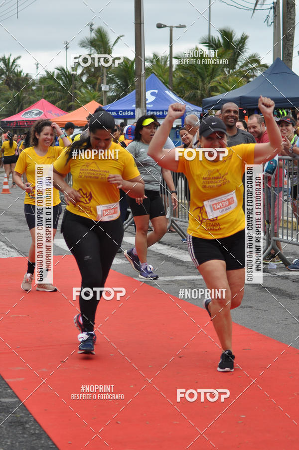 Buy your photos of the eventMeia Maratona Internacional de Peru�be on Fotop