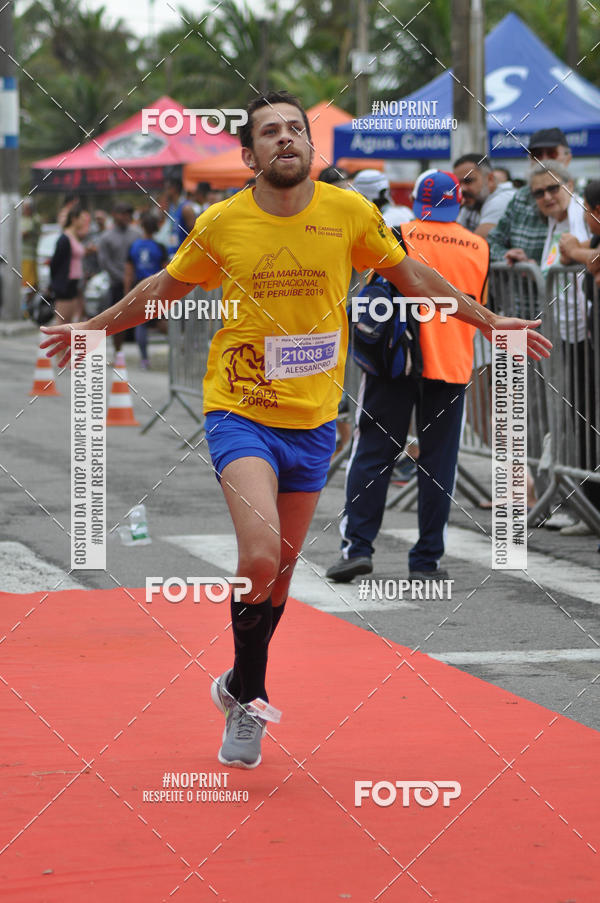 Buy your photos of the eventMeia Maratona Internacional de Peru�be on Fotop