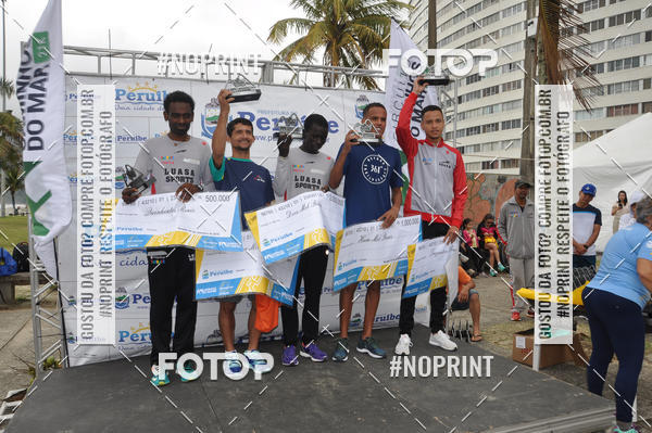 Buy your photos of the eventMeia Maratona Internacional de Peru�be on Fotop